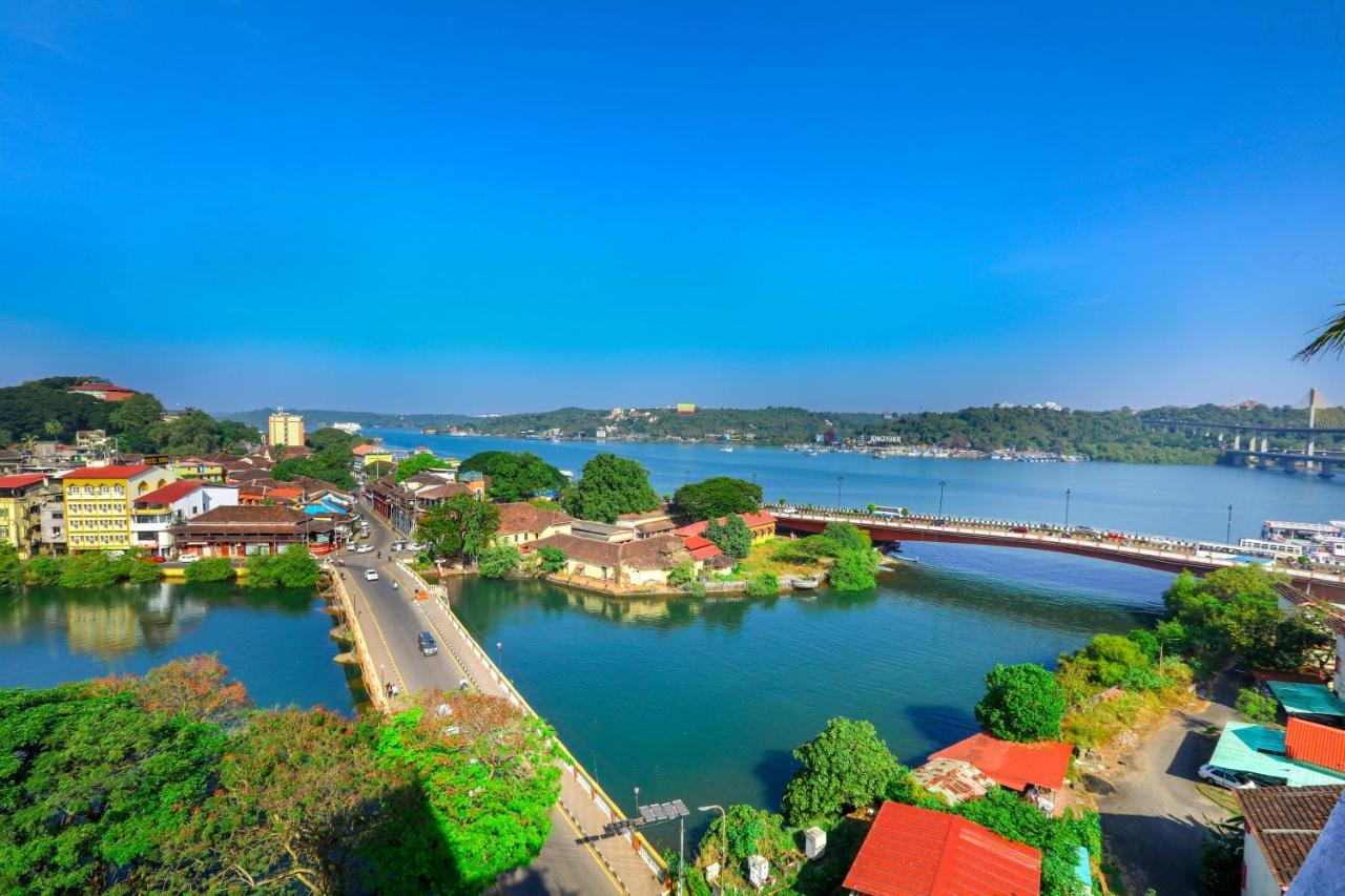 Hotel Sona Panaji Zewnętrze zdjęcie